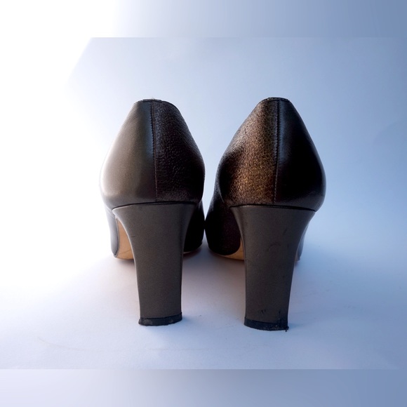 ROBERTO CAPUCCI Copper Brown 2 Tone 3" Pumps - Picture 4 of 8